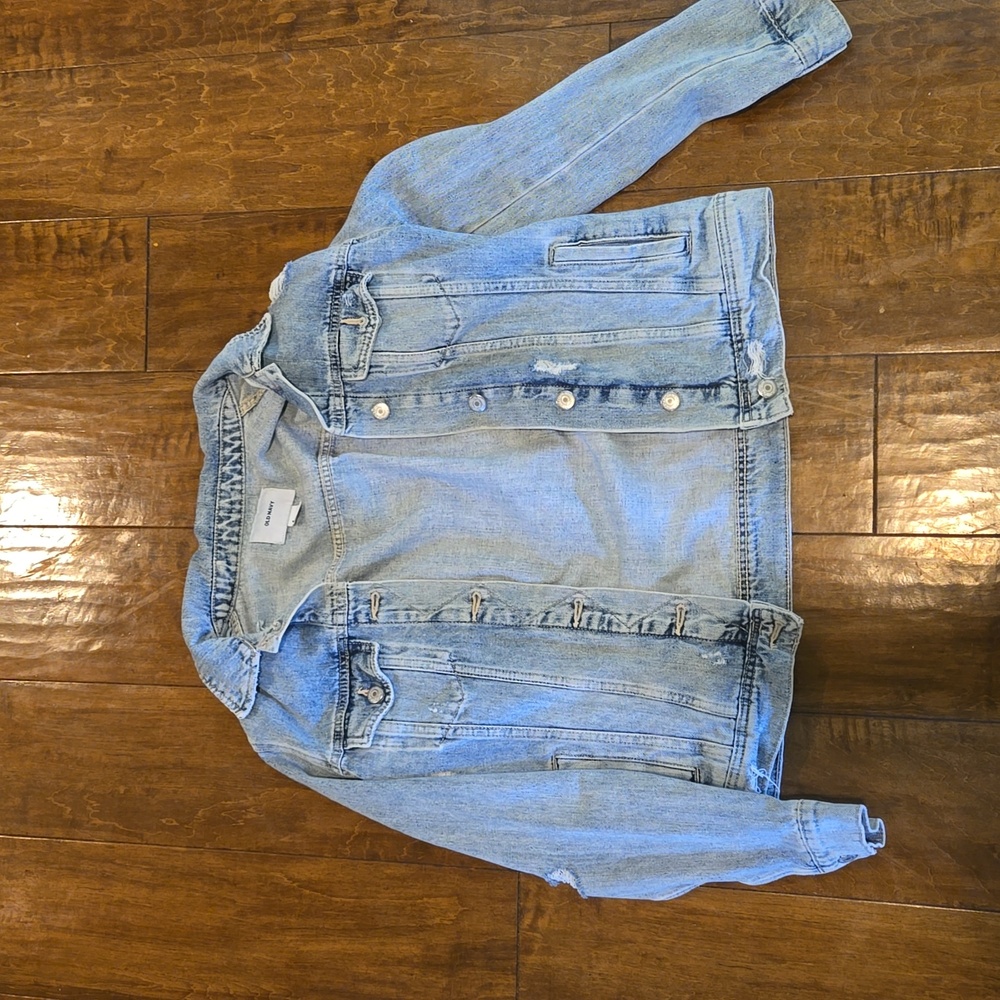 Old Navy jean jacket size medium